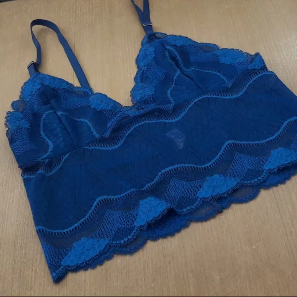 Conjunto Cropped de Renda com Calcinha Caleçon - Imagem 8
