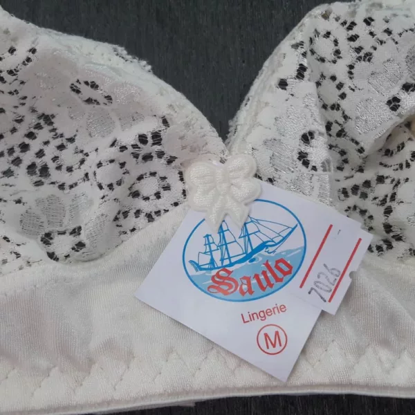 Sutiã Milla Básico sem Bojo com Alças de Silicone e Detalhes Renda - Imagem 9