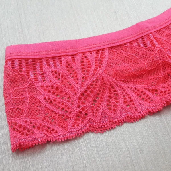 Tanga Sensual Fio Dental em Renda - Imagem 4