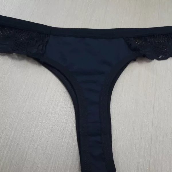Tanga Sensual em Microfibra Lateral em Renda Mayara - Imagem 6