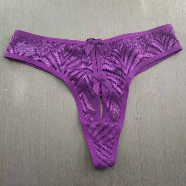 Calcinha Tanga Sexy em Renda Transparente Lacração - Imagem 3