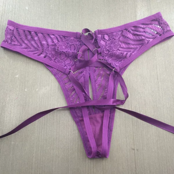 Calcinha Tanga Sexy em Renda Transparente Lacração - Imagem 4