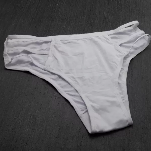 Calcinha Modelo Sensual Tiras Laterais - Imagem 3