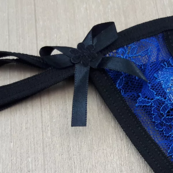 Tanga Modelo Fio Recorte em Renda Tiras Laterais - Imagem 5