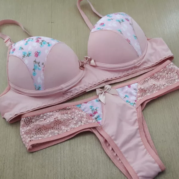 Conjunto com Bojo e Estampa Detalhes em Renda Betina - Imagem 5