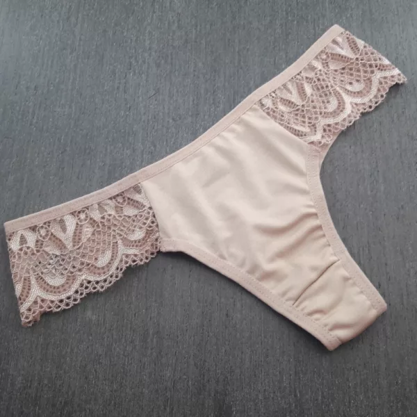 Calcinha Tanga em Renda nas Laterais Carla - Imagem 5