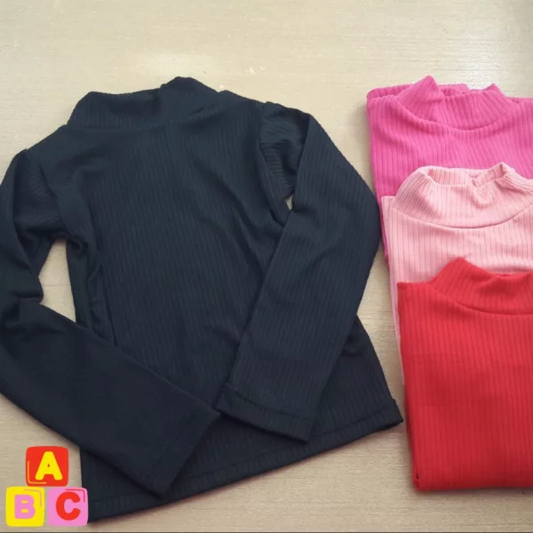 Blusa Infantil de Gola Feminina