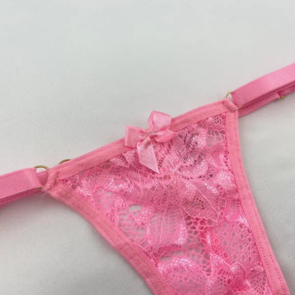 Tanga Sensual em Renda Delicada Fio Pérola