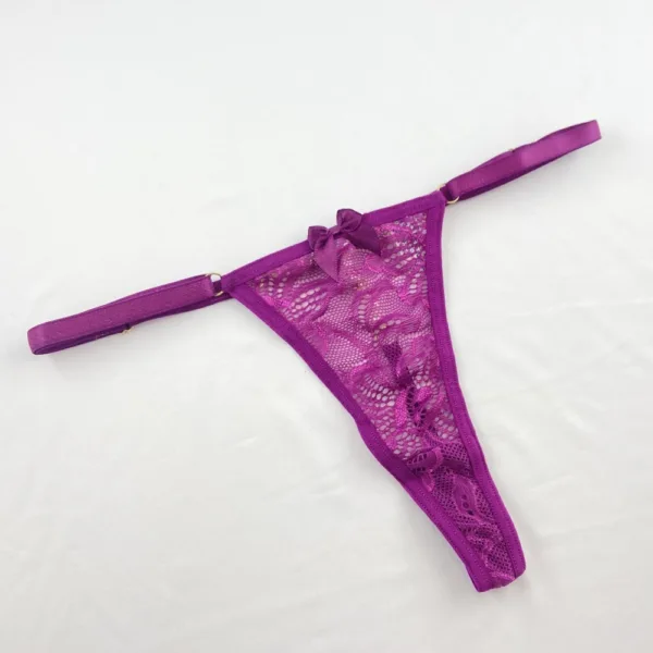 Tanga Sensual em Renda Delicada Fio Pérola